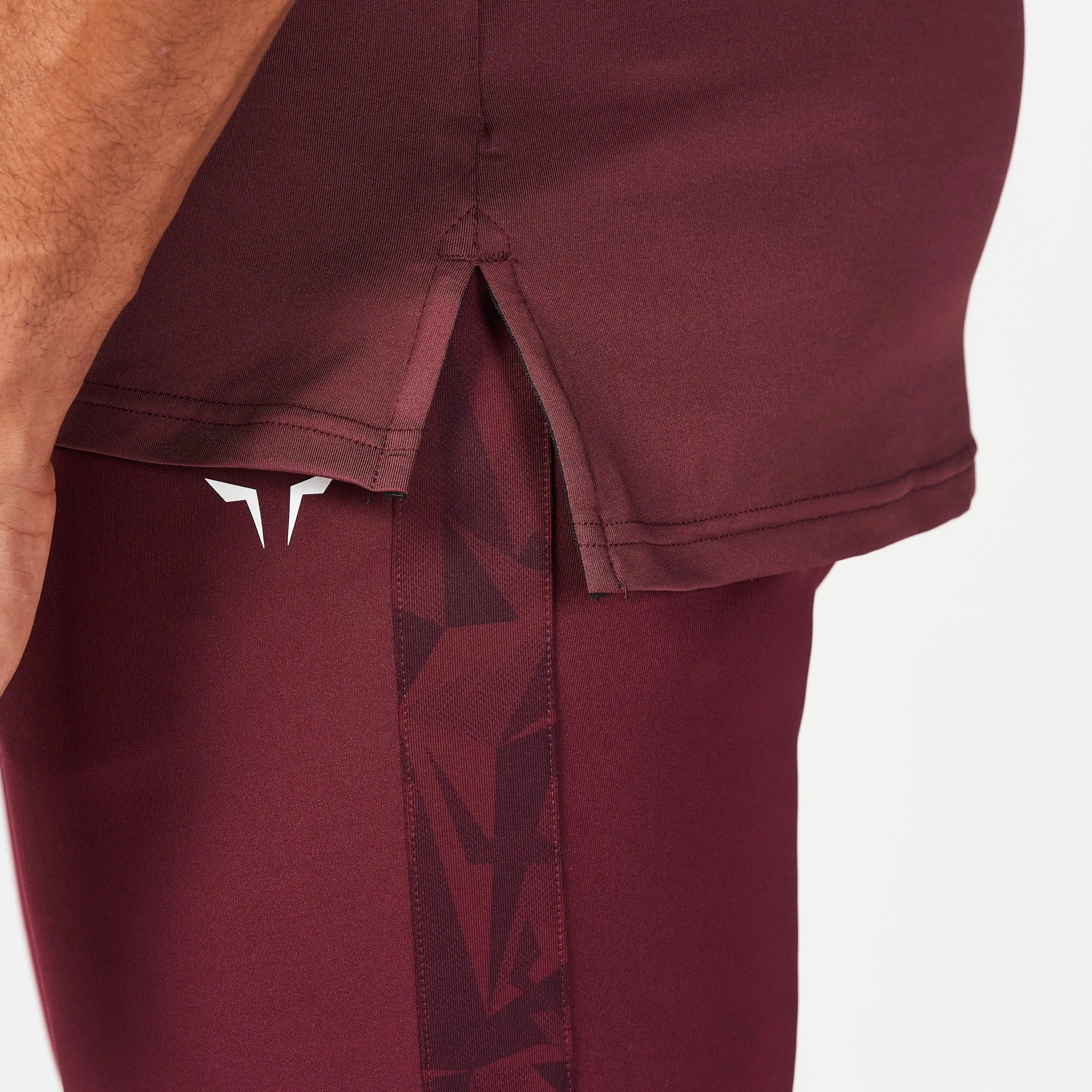 Core Aerotech Muscle Tee - Burgundy