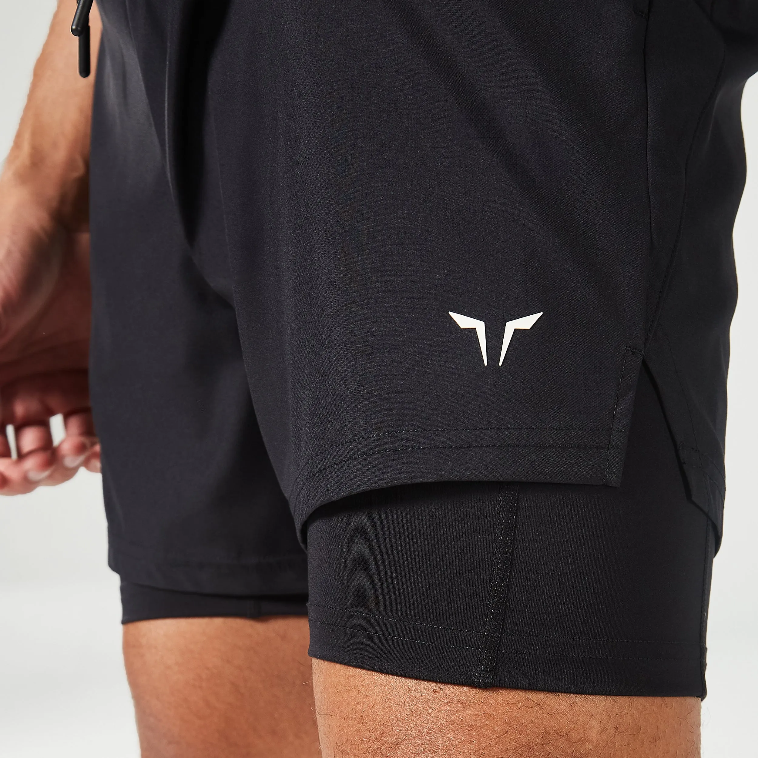 Essential 5" 2-in-1 Shorts - Black