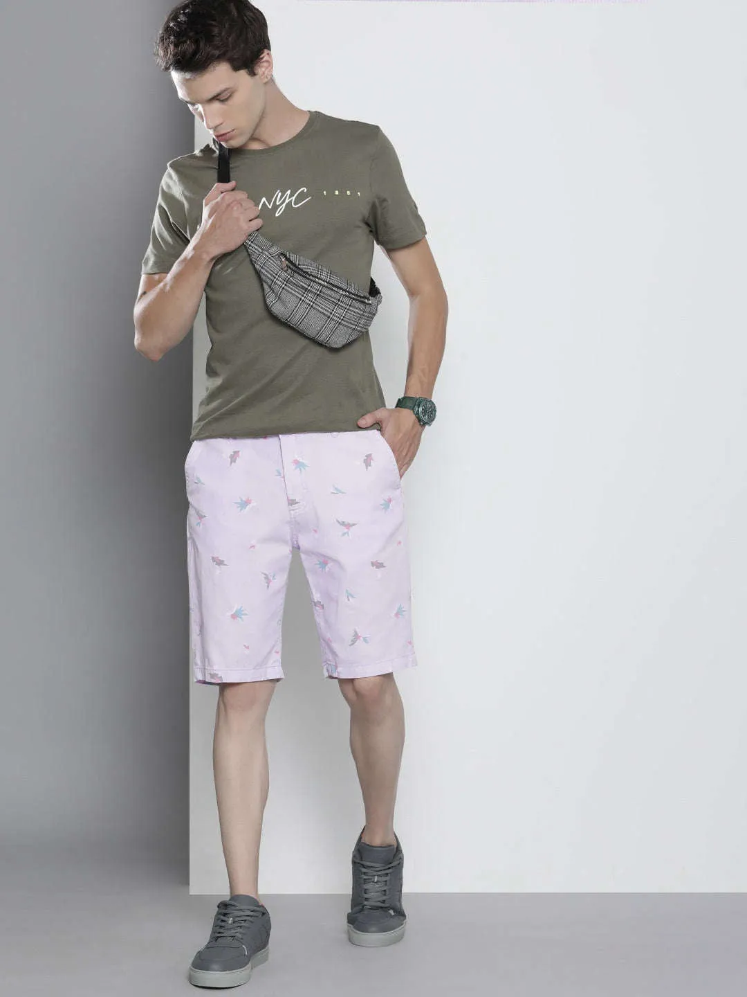 Men Abstract Printed Shorts