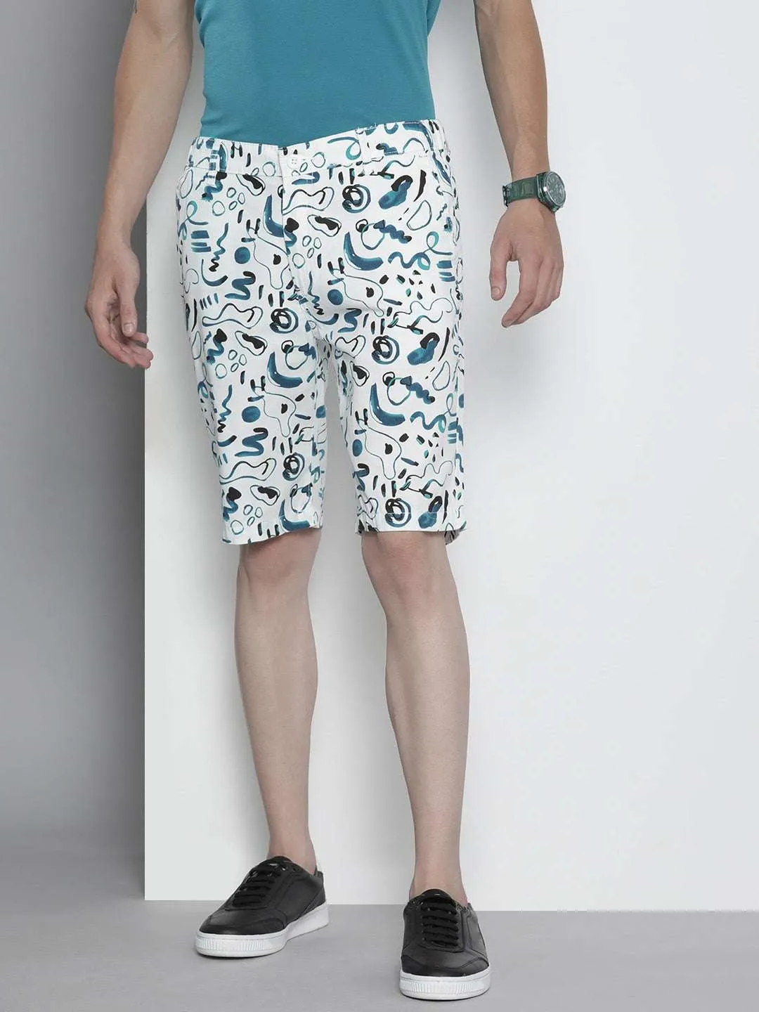 Men Abstract Printed Shorts