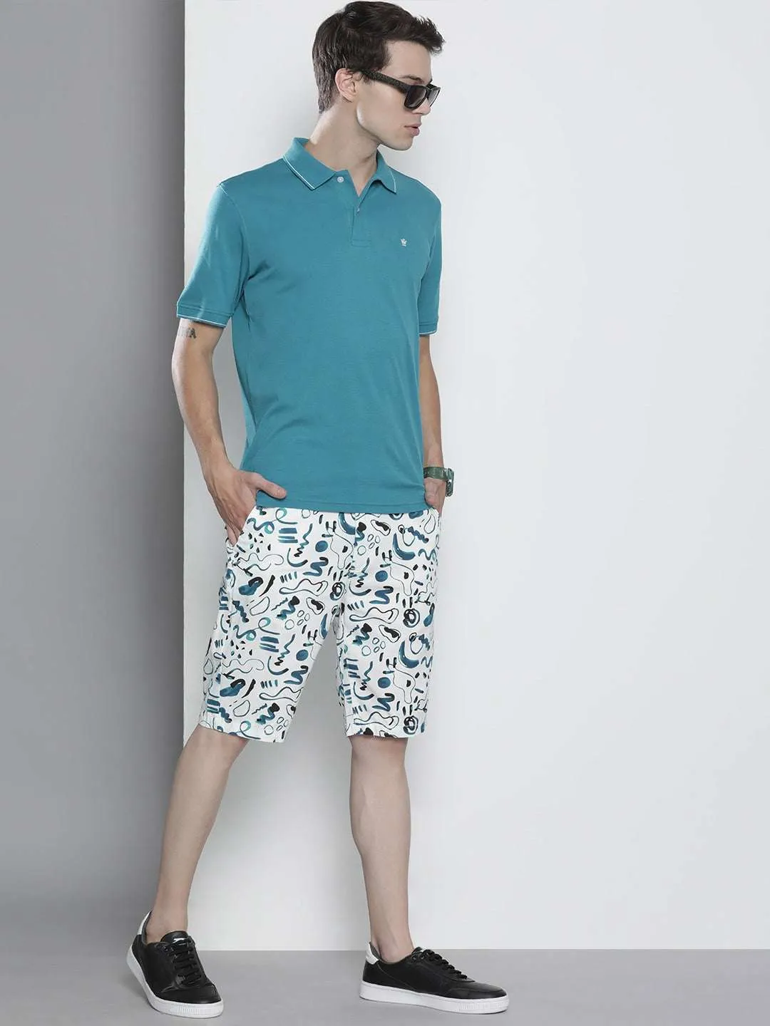 Men Abstract Printed Shorts